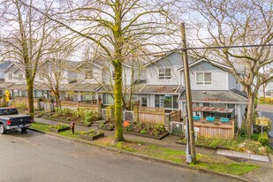 Kaslo Gardens in Vancouver, BC - Building Photo