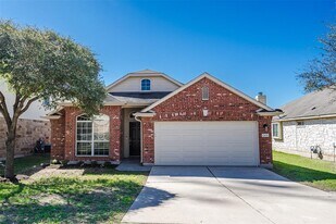 2404 Christoff Loop in Austin, TX - Building Photo