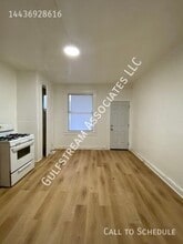 2406 E Oliver St in Baltimore, MD - Building Photo - Building Photo