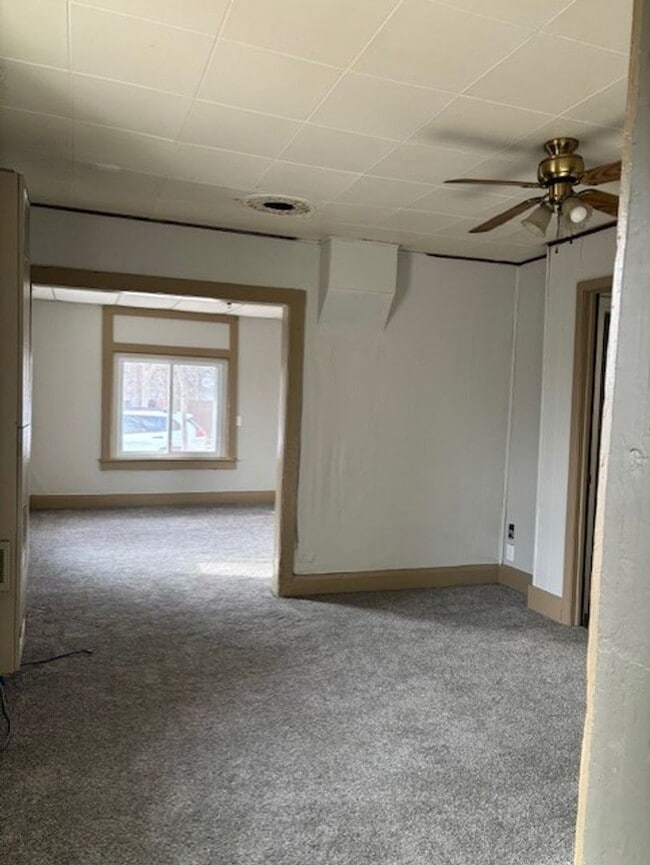 property at 312 5th St SE
