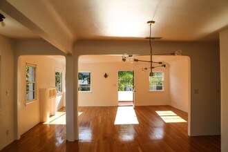 3729-3731 Tracy St in Los Angeles, CA - Building Photo - Interior Photo