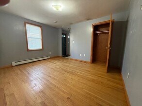 5 Dustin St in Peabody, MA - Building Photo - Building Photo