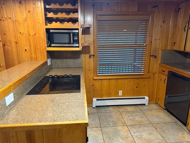 31390 CO-72 in Golden, CO - Building Photo - Building Photo