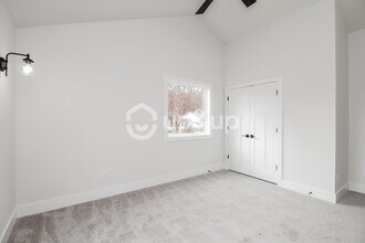 3423 New Hampshire Dr in Charlotte, NC - Building Photo - Building Photo