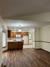 21 Farnham Dr in Bella Vista, AR - Building Photo - Building Photo