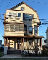 164 French St in Bridgeport, CT - Building Photo