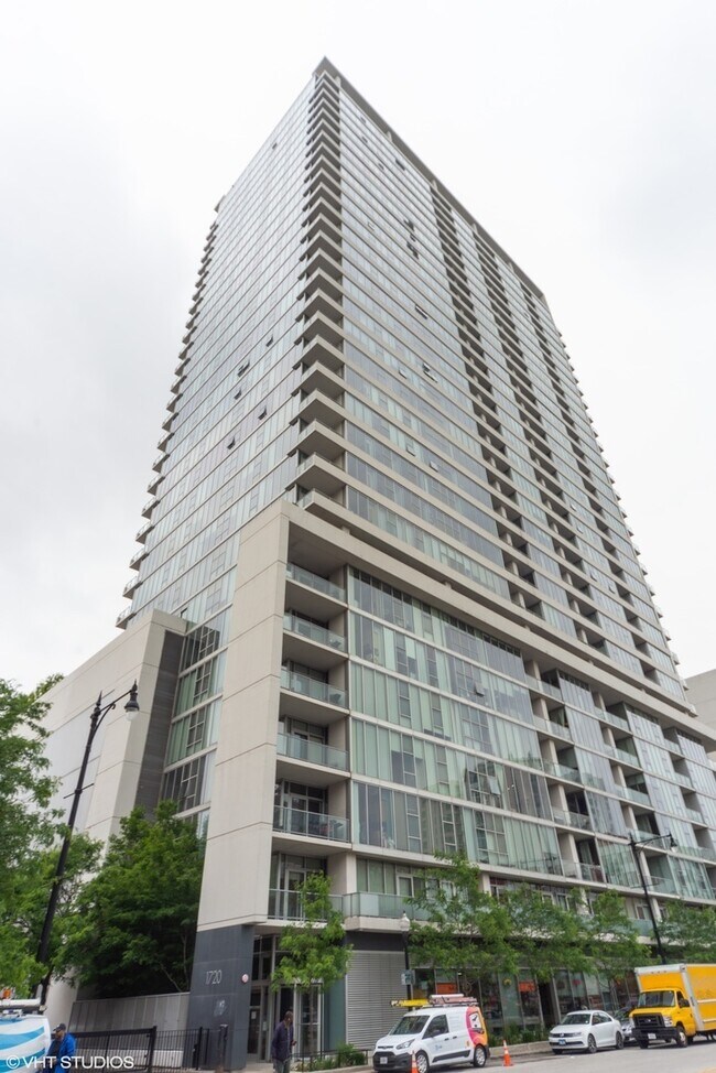 property at 1720 S Michigan Ave