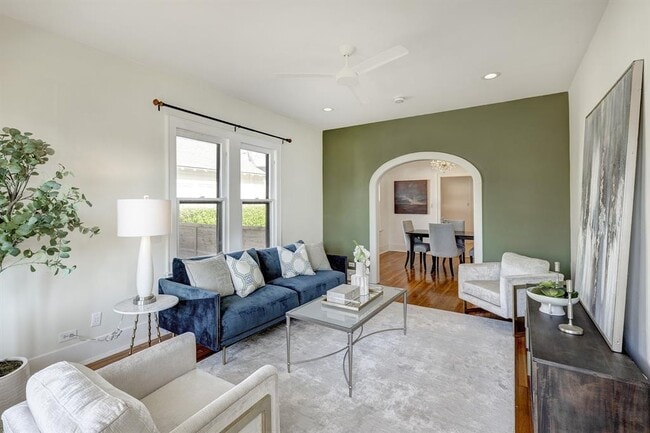 1016 Louise St in Houston, TX - Building Photo - Building Photo