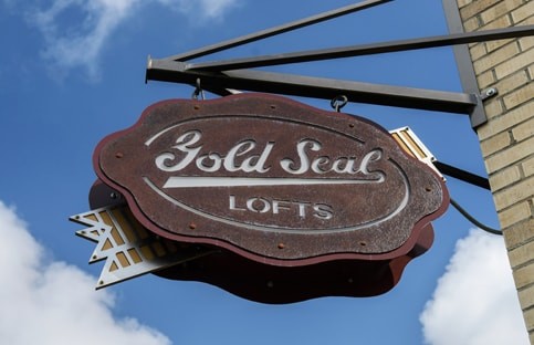 Gold Seal Lofts in New Orleans, LA - Foto de edificio