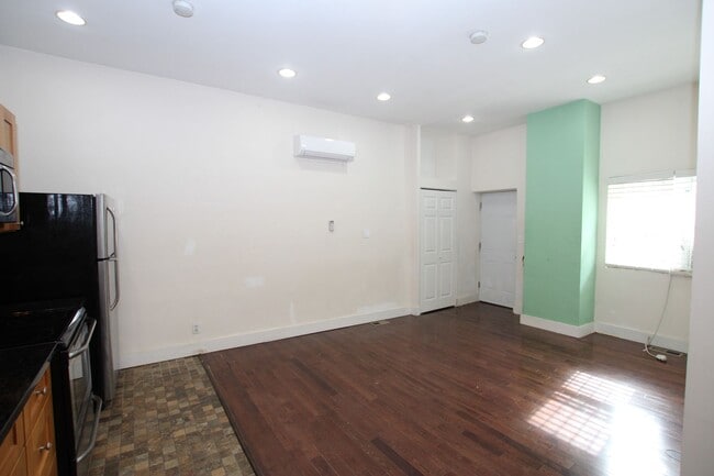 829 N 26th St in Philadelphia, PA - Building Photo - Building Photo