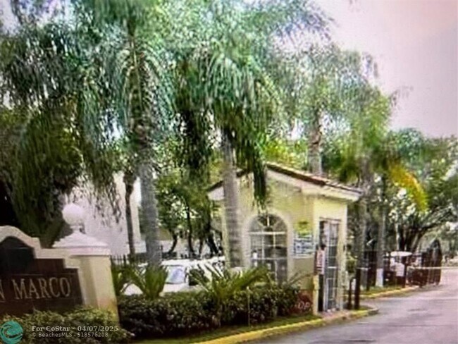 property at 8810 Fontainebleau Blvd