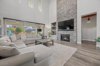 4071 Villa Rafael Dr in Las Vegas, NV - Building Photo - Building Photo