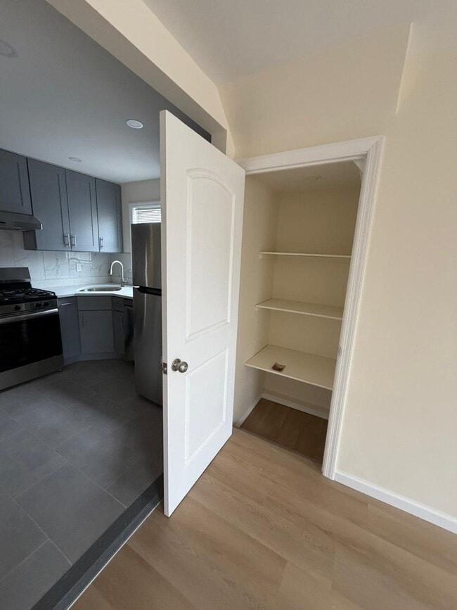 5102 Fillmore Ave, Unit 1 in Brooklyn, NY - Building Photo - Building Photo