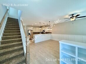 9542 N Allegheny Ave in Portland, OR - Building Photo - Building Photo