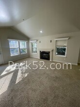 1851 McNeil Cir in Dupont, WA - Building Photo - Building Photo