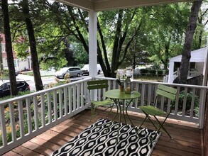 5867 Edgehill Dr in Alexandria, VA - Building Photo - Building Photo