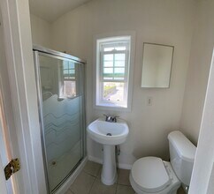 12222 Carmenita Rd, Unit 12222 in Whittier, CA - Building Photo - Building Photo