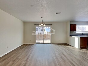 9966 Sungate Park in San Antonio, TX - Building Photo - Building Photo