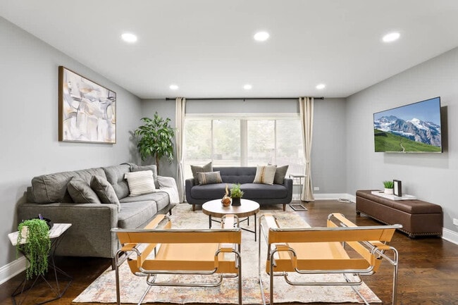 327 Musial Cir