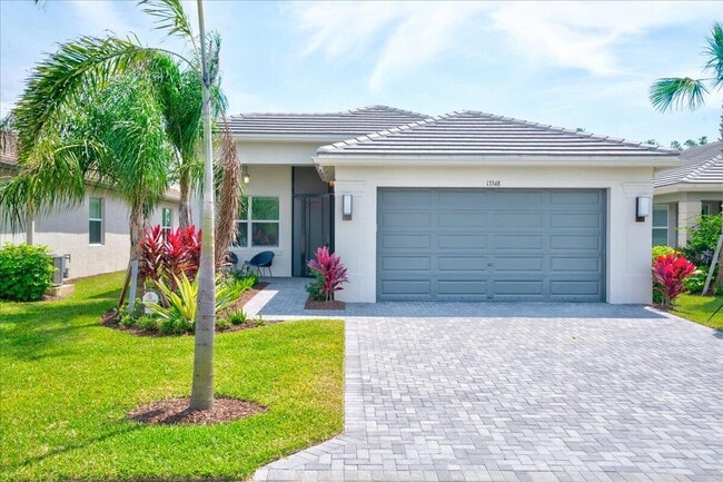 13348 SW River Rock Rd