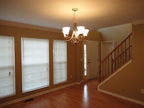 6607 Thistle Grove in Morrow, OH - Building Photo - Building Photo