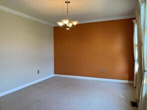 5854 Haddingtonshire Ln in Dublin, OH - Building Photo - Building Photo