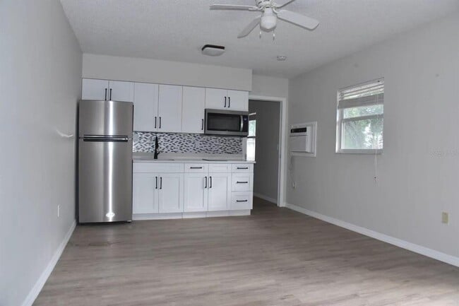 3409 22nd St Ct W in Bradenton, FL - Building Photo - Building Photo