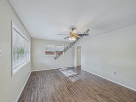 202 S Claremont Ave in Sherwood, AR - Building Photo