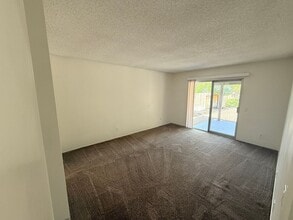308 San Dimas Ave in Oceanside, CA - Building Photo - Building Photo