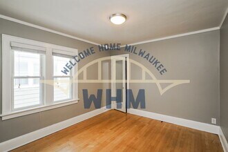 2017 N 57th St in Milwaukee, WI - Building Photo - Building Photo