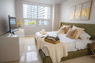3250 NE 1st Ave, Unit FL7-ID1313358P in Miami, FL - Foto de edificio - Building Photo