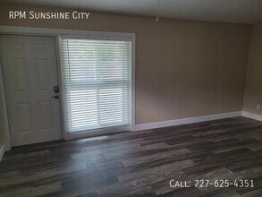 1628 Pine St in Largo, FL - Building Photo - Building Photo