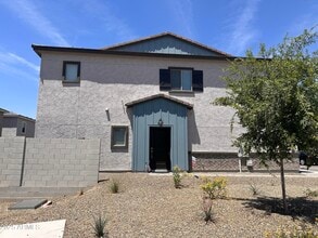2819 W Red Fox Rd in Phoenix, AZ - Building Photo - Building Photo