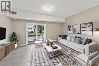 1840 Cabana Road E in Windsor, ON - Building Photo - Building Photo