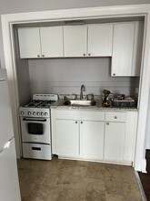 2 N Pearl St in Buffalo, NY - Building Photo - Building Photo