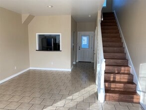 1616 Avenue N in Huntsville, TX - Foto de edificio - Building Photo