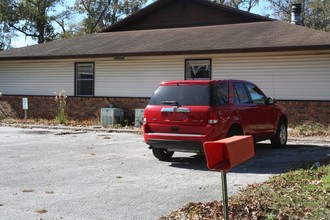 3950 SE 19th Ave in Ocala, FL - Building Photo - Building Photo