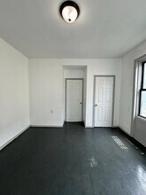 53 Milford Ave in Newark, NJ - Building Photo - Building Photo