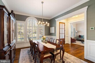 1604 Colonial Ln in McLean, VA - Building Photo - Building Photo