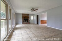 115 Antler Dr photo'