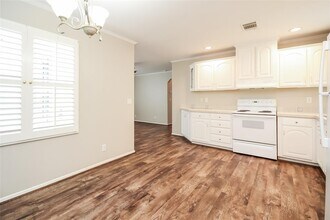 21431 Sweet Grass Ln in Tomball, TX - Building Photo - Building Photo