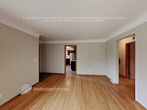 3015 Dakota Ave S in St. Louis Park, MN - Foto de edificio - Building Photo