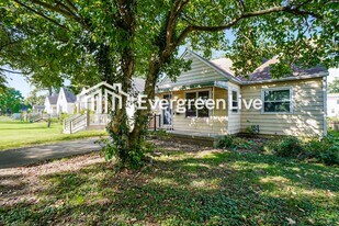 567 S Weyant Ave in Columbus, OH - Building Photo