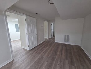 5506 Campbell Ave in Richmond, VA - Foto de edificio - Building Photo