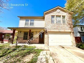 7623 Branston in San Antonio, TX - Building Photo