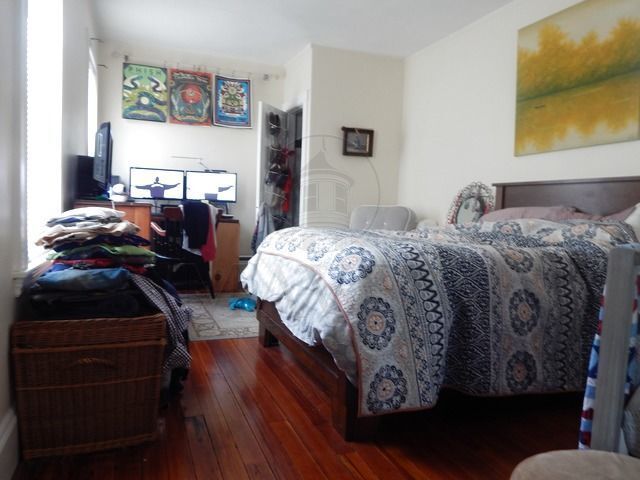 93 Bromfield Rd, Unit 1 in Somerville, MA - Building Photo - Building Photo