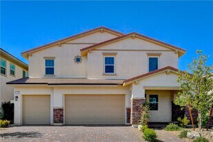 1075 N Water St in Henderson, NV - Building Photo