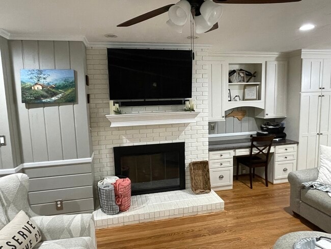 property at 3111 Prytania Rd