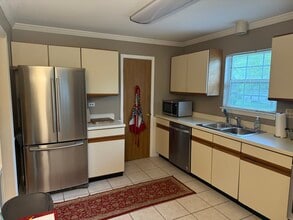 1228 Bradwell Ln in Mundelein, IL - Building Photo - Building Photo