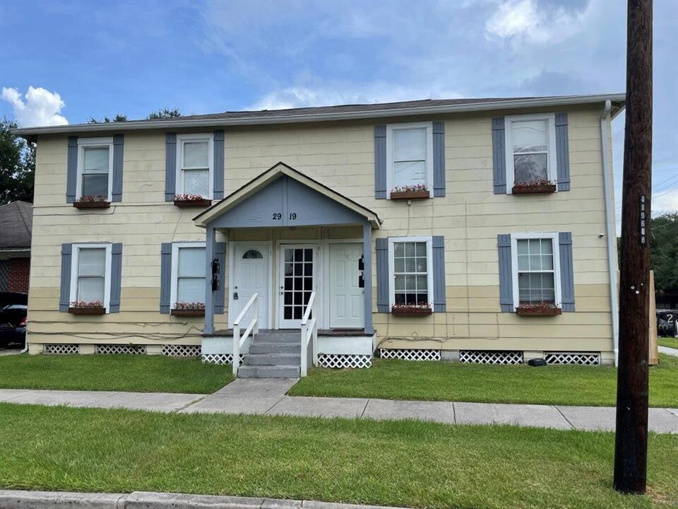 2919 Barbee St-Unit -1 in Houston, TX - Building Photo